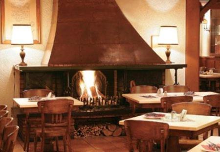 Hotel Restaurant Hoettche Дормаґен Екстер'єр фото